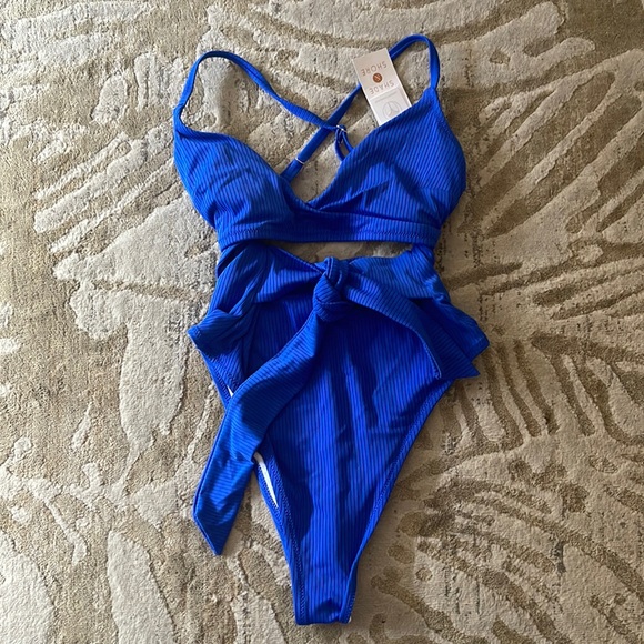 Shade & Shore one piece blue bathing suit - Picture 1 of 4